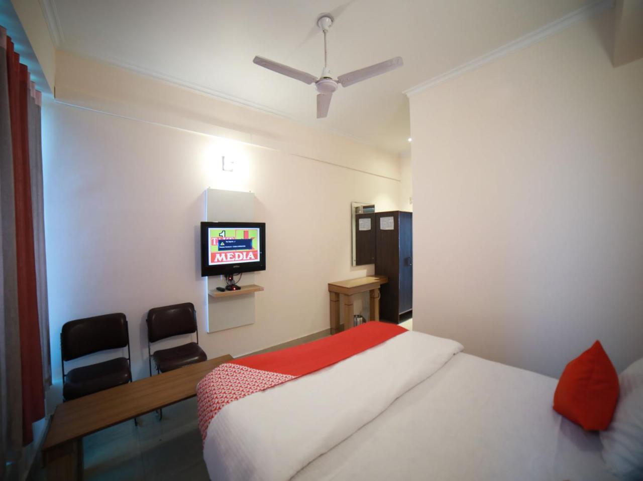 Oyo 15561 Corporate Villa Jammu Dış mekan fotoğraf
